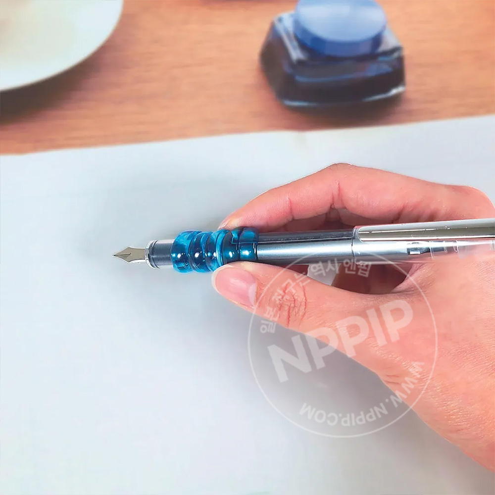 쿠츠와 프뉴 스파이럴 실리콘 펜슬 연필 그립 홀더 6종