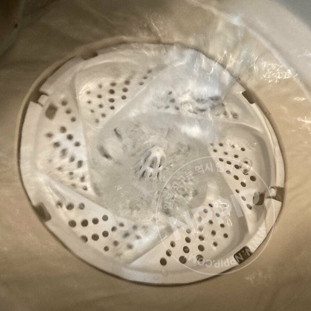 다이소 쿠루쿠루 회오리형 배수구 거름망