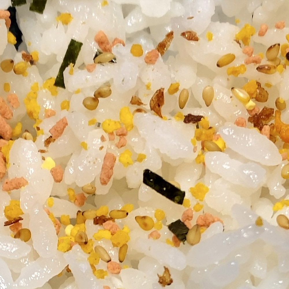 마루미야 휴대용 후리카케 피카츄 연어계란맛 20g 디자인 랜덤