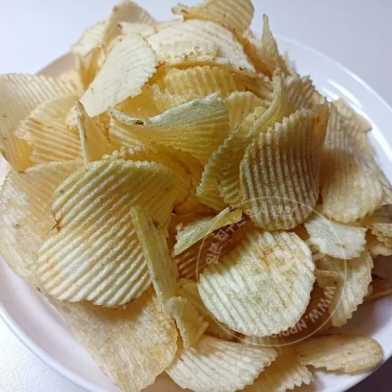 세븐일레븐 포테이토칩스 두껍게 썬 이시가키 소금맛 감자칩 대용량 150g