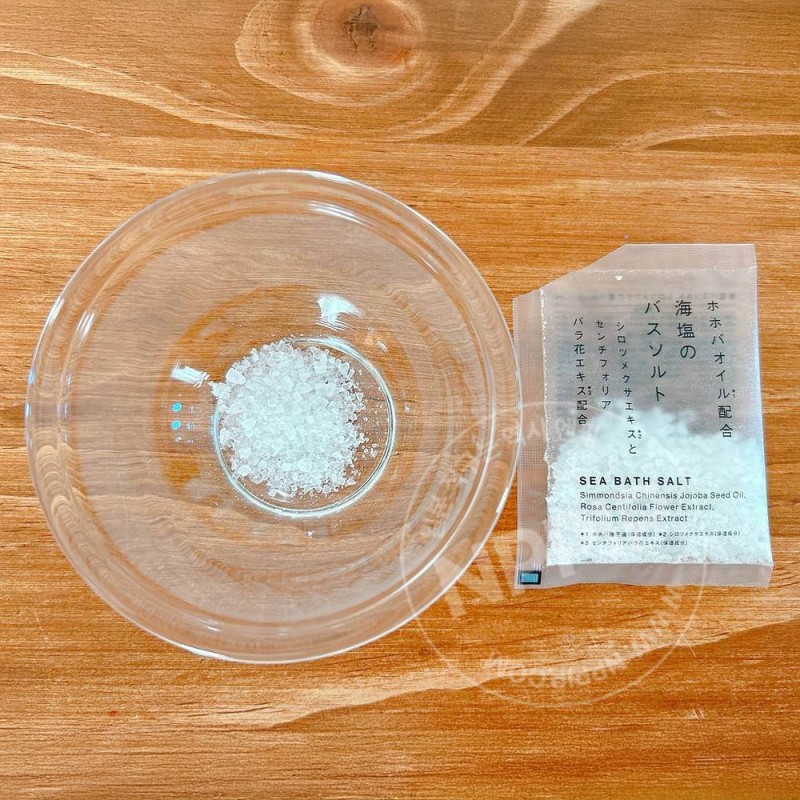 스탠다드 프로덕트 배스솔트 목욕 소금 입욕제 흰색클로버 장미향 240g