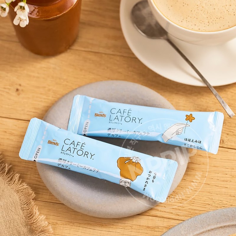 AGF Blendy 카페라토리 스틱 진한 크리미 디카페인 카페라떼 6개입