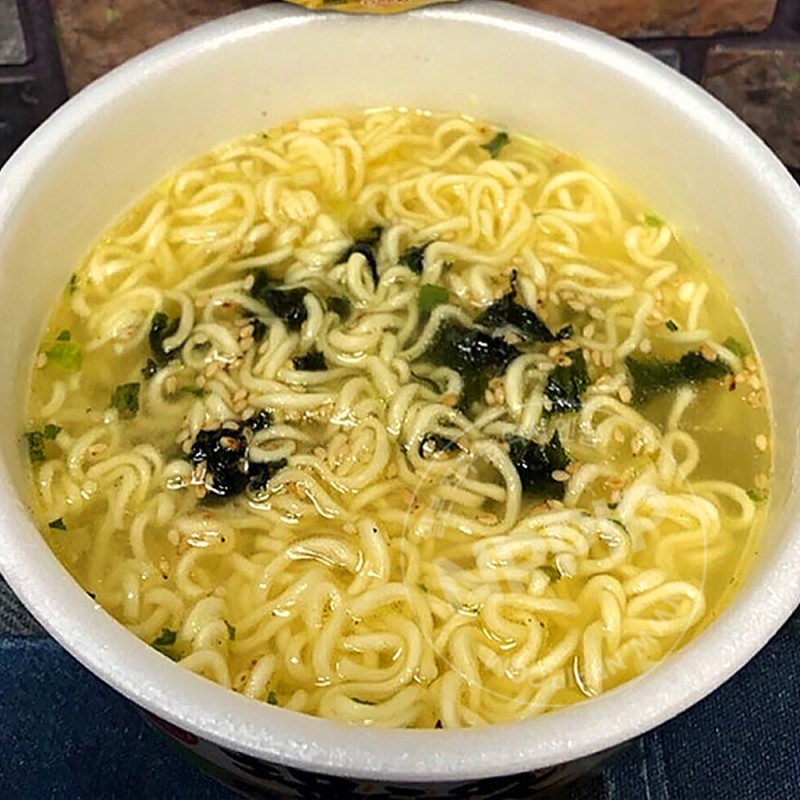 산요 삿포로이치방 시오라멘 돈부리 청귤향 컵라면 64g