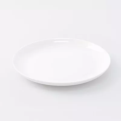 스탠다드 프로덕트 본차이나 접시 바닥면이 넓은 디자인 17.8cm