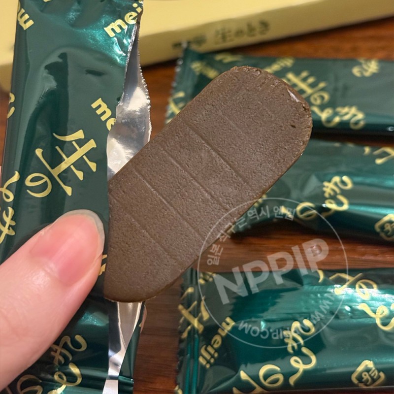 메이지 나마노토키 촉촉한 초콜릿 말차맛 4개입