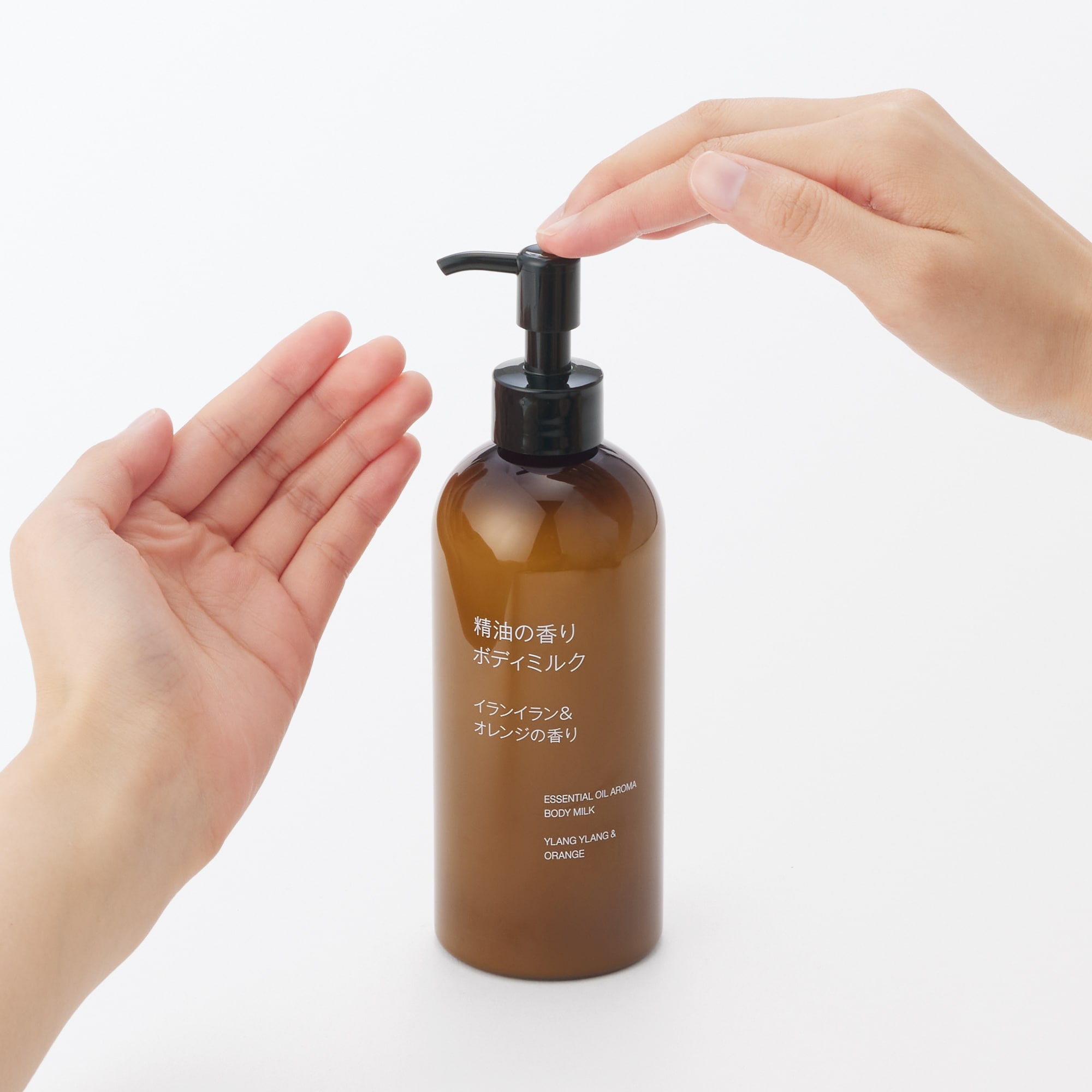 일본 무인양품 에센셜 오일 바디밀크 일랑일랑 오렌지향 300ml