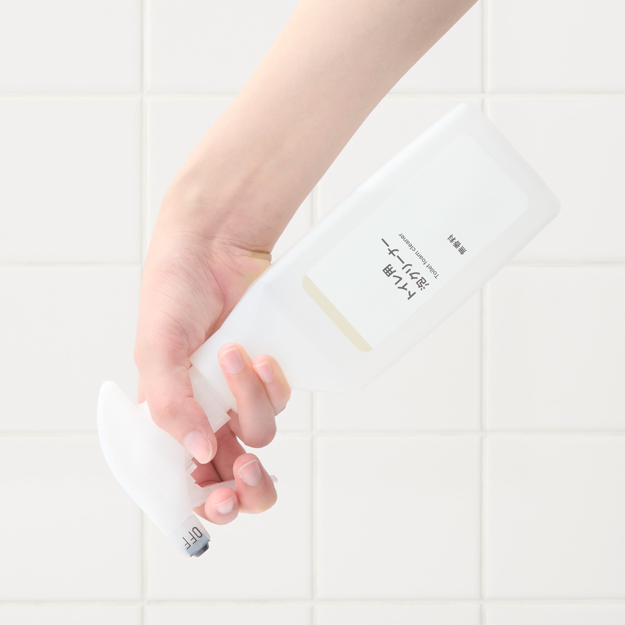일본 무인양품 식물 유래 세정 성분 화장실용 거품 클리너 400ml