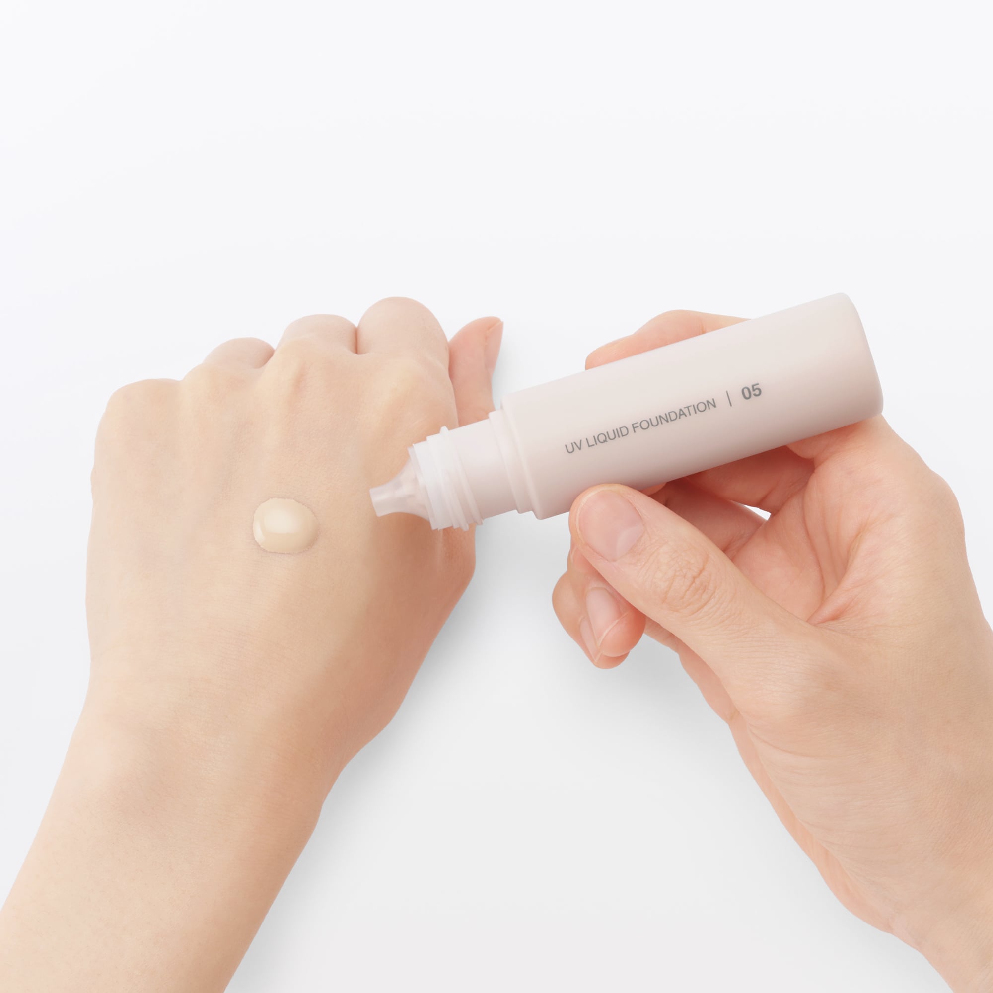 일본 무인양품 UV 리퀴드 파운데이션 아이보리 SPF40 30ml