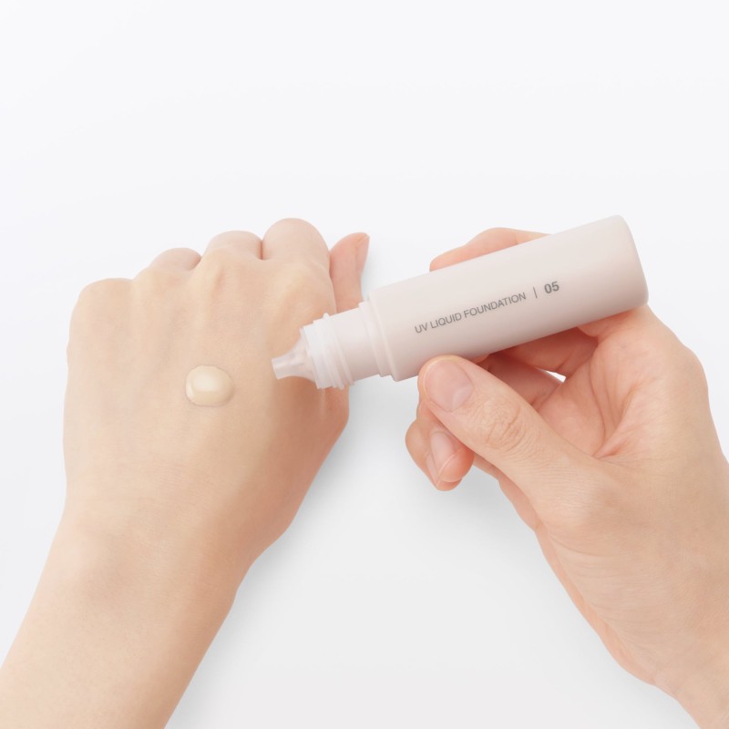 일본 무인양품 UV 리퀴드 파운데이션 아이보리 SPF40 30ml