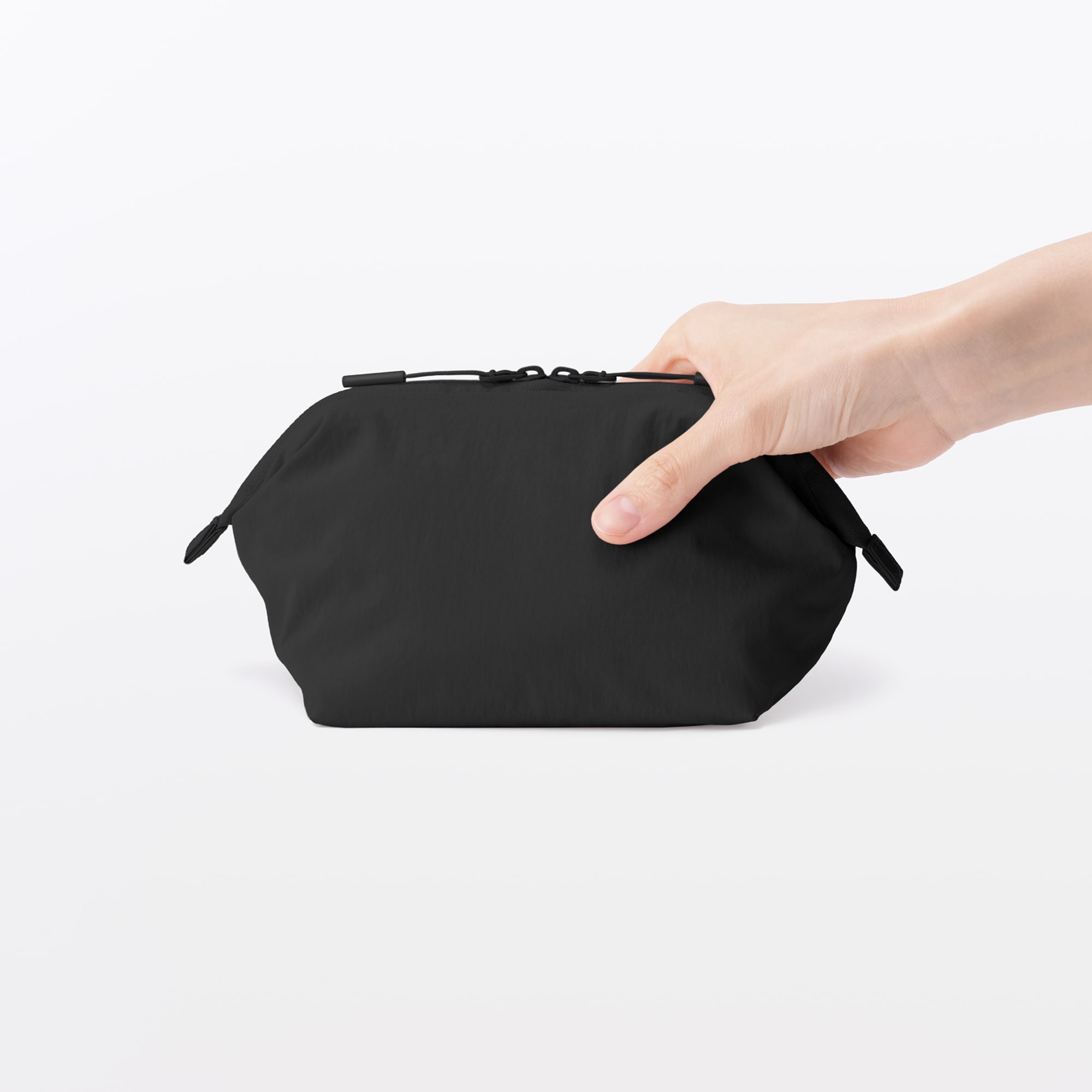 일본 무인양품 발수 재생 나일론 와이드 입구 파우치 S 14x10x11cm 블랙