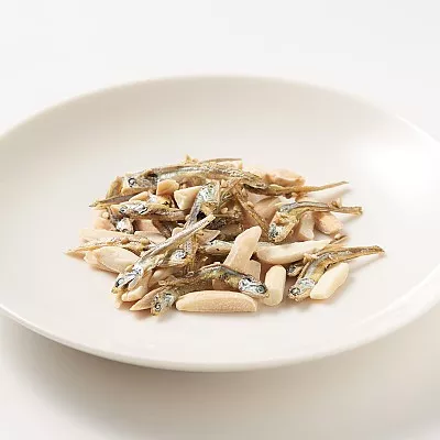 일본 무인양품 멸치 아몬드 14g
